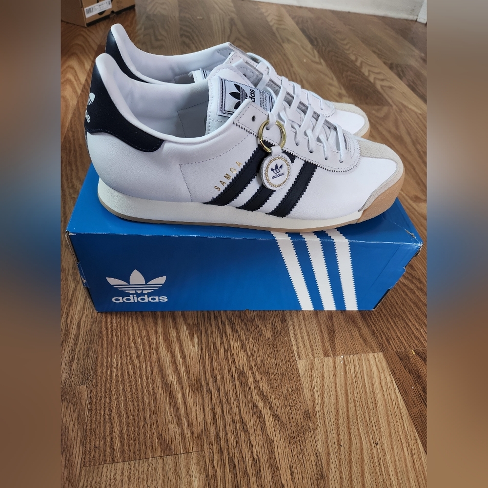 Adidas Samoa - Picture 12 of 17